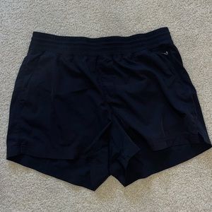Old Navy Active Stretch Tech 5’ inseam shorts